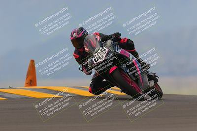 media/Sep-11-2022-SoCal Trackdays (Sun) [[81b7e951af]]/Turn 9 (930am)/